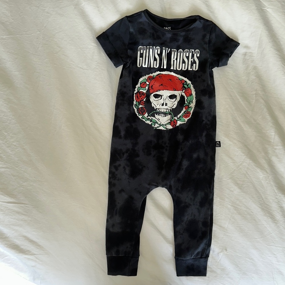 Great condition, Rags to Raches limited edition Guns N’ Roses one piece